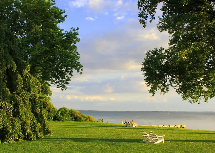 Sandaway Suites & Beach